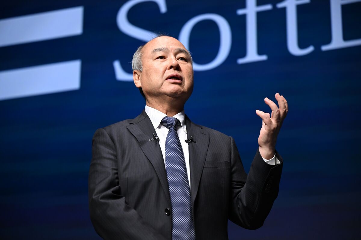 Masa Son Dismisses Musk’s Space Data Center as an AI Race Winner