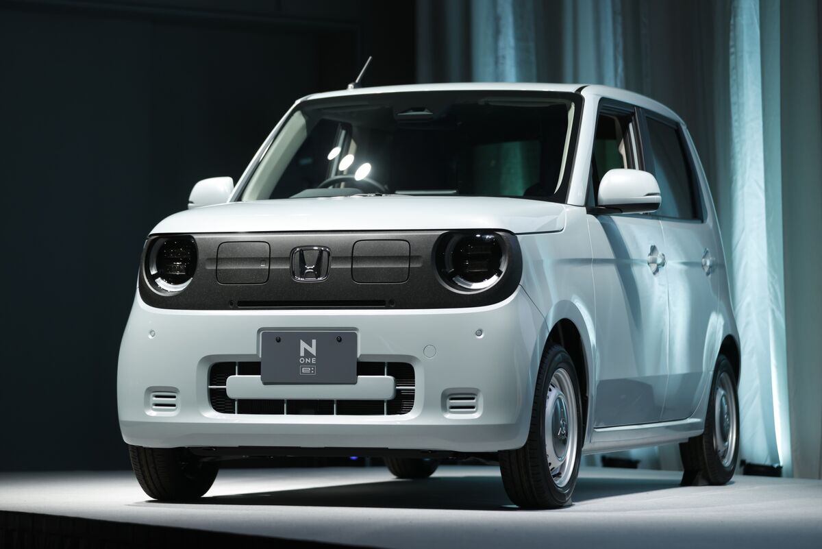 Honda Debuts $18,300 Electric Kei Car in Japan to Take on Nissan
