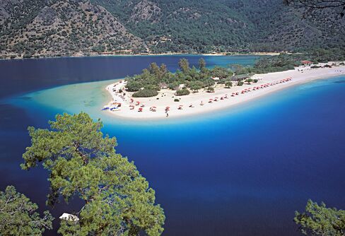 Tourism accounts for 6.2 percent of Turkey’s economic output.