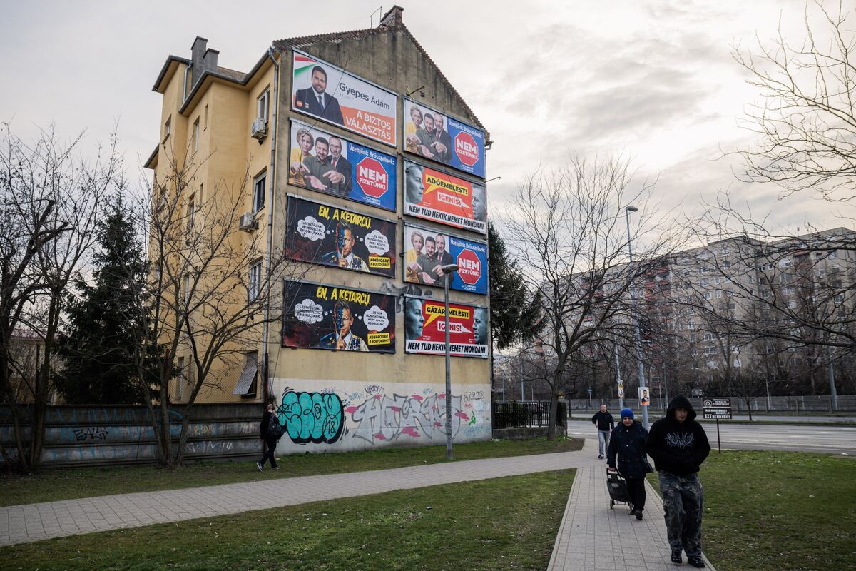 assets.bwbx.io image