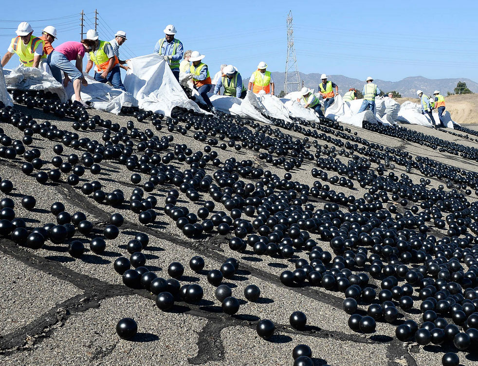 Who’s Behind the 96 Million ‘Shade Balls’ That Just Rolled Into L.A.’s
