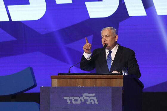 Netanyahu, Scrambling to Save Job, Seeks Unity Government