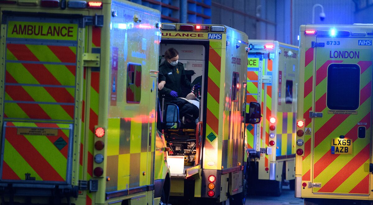 Overcrowded hospitals expose depth to British crisis unfolding