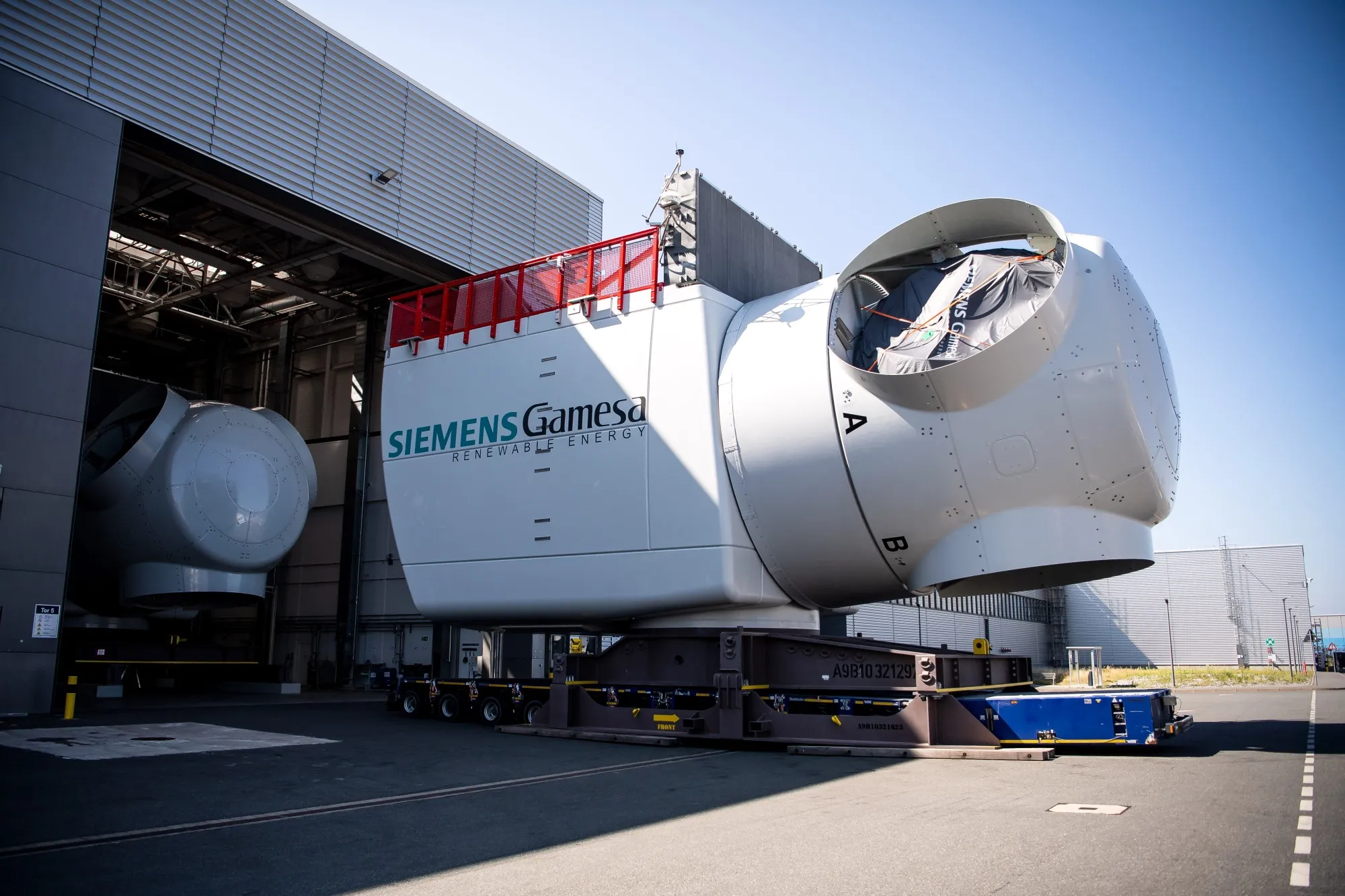 Chancellor Scholz visits Siemens Gamesa