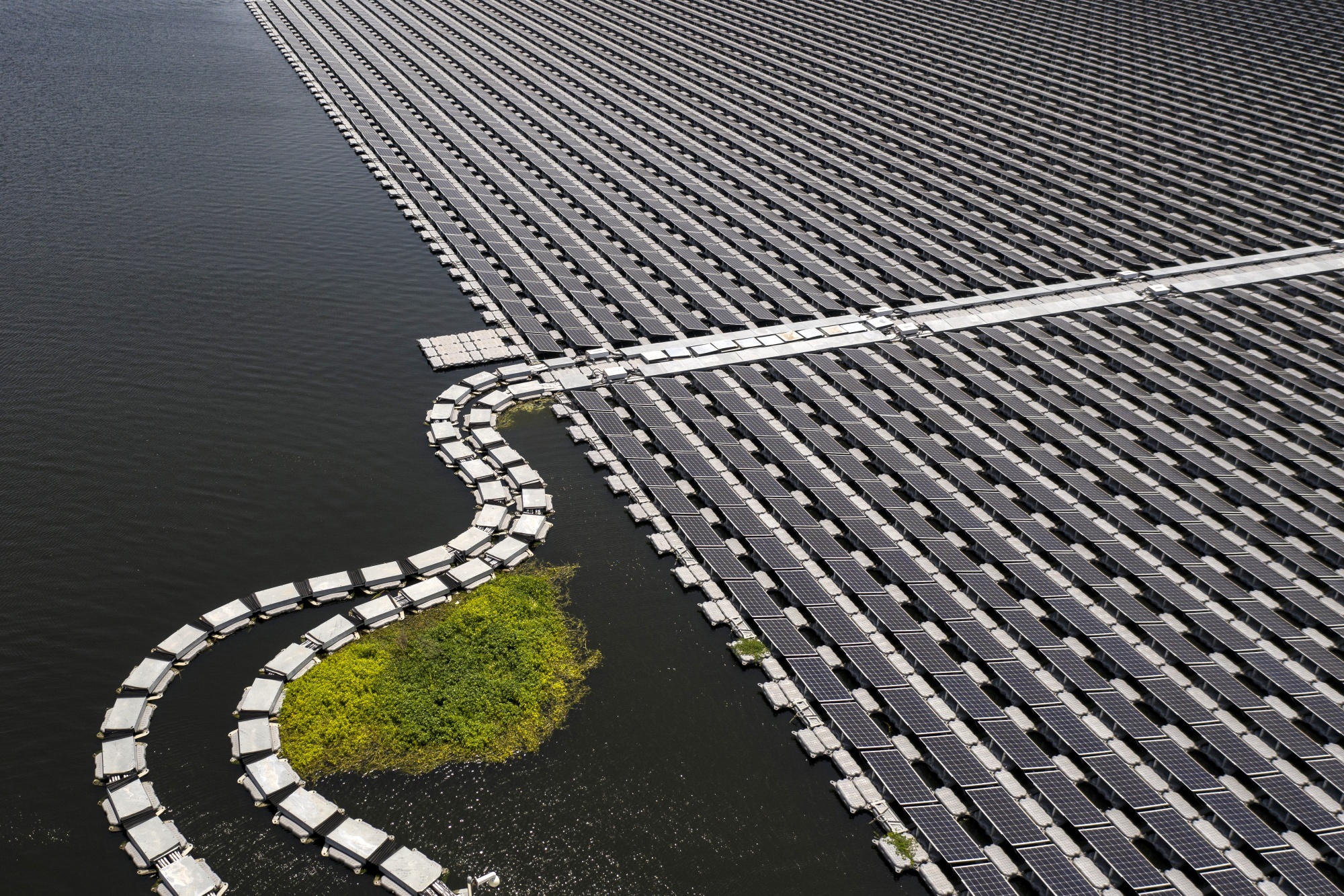 relates to Solar Farms Out at Sea Are Clean Energy’s Next Breakthrough
