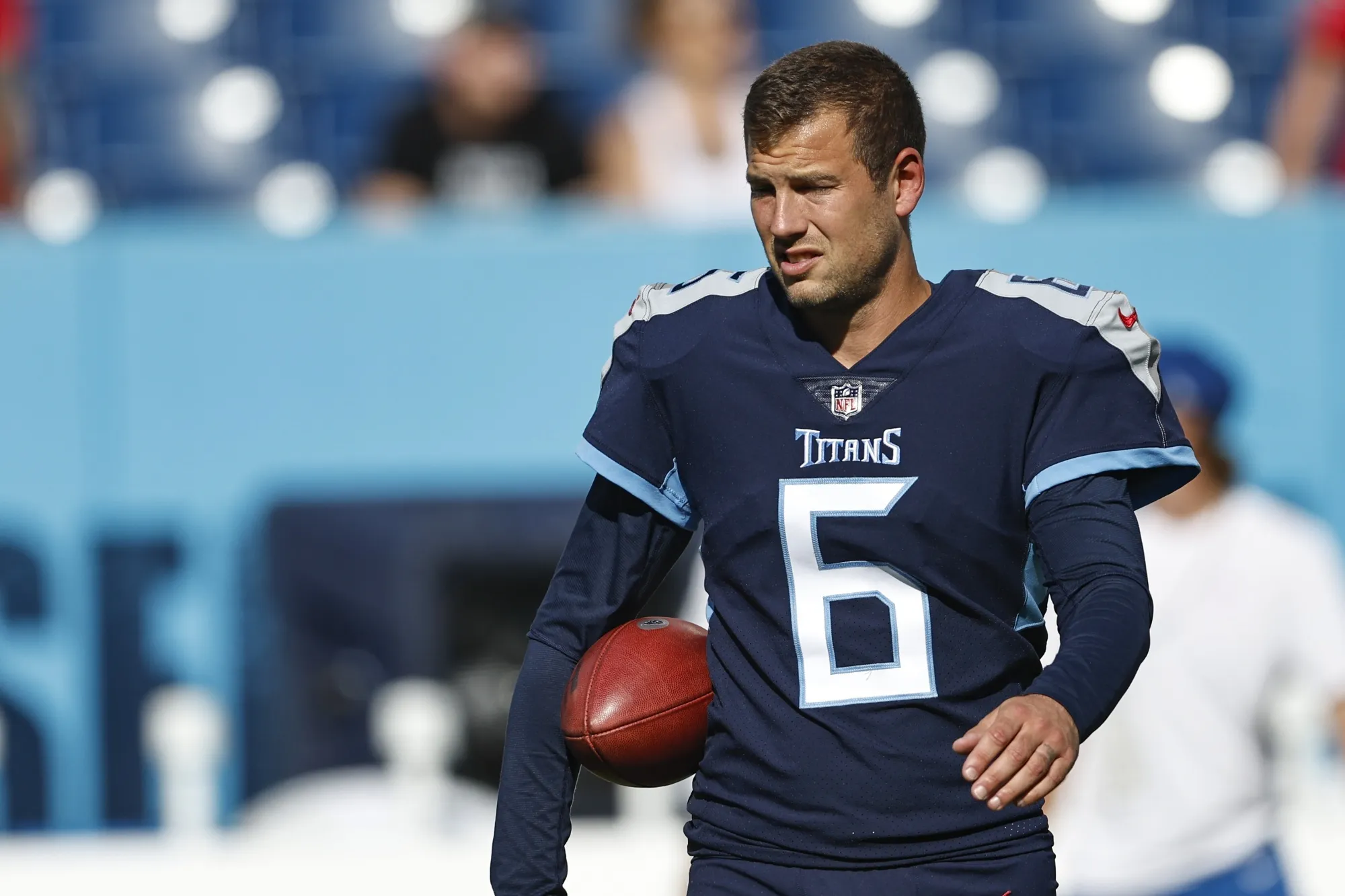 Titans Releasing 3-time Pro Bowl Punter Brett Kern - Bloomberg