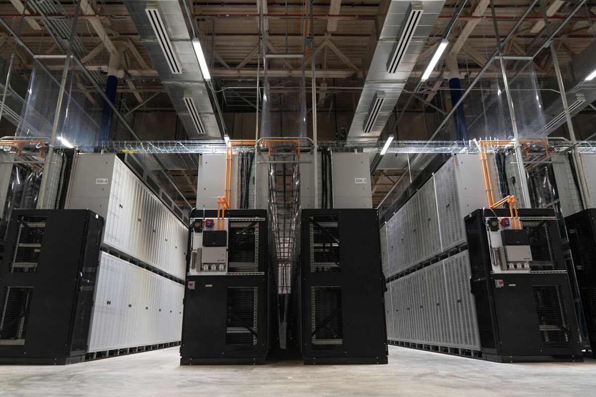 Battery Maker Fluence Sees US Accounting for Half of 2026 Demand