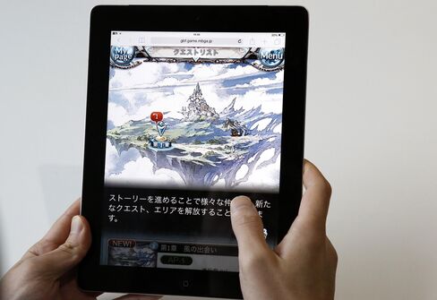 Players travel between floating islands using airships they control via a tablet