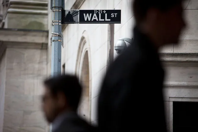 SunAmerica Dividend Fund Beats the Market With Buy and Hold