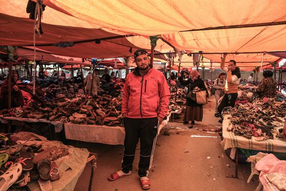 Bread, Debt and Politics Whip Up Volatile Mix in Tunisia