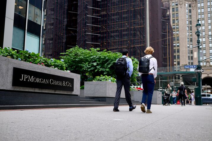 JP Morgan Chase & Co. Ahead Of Earnings