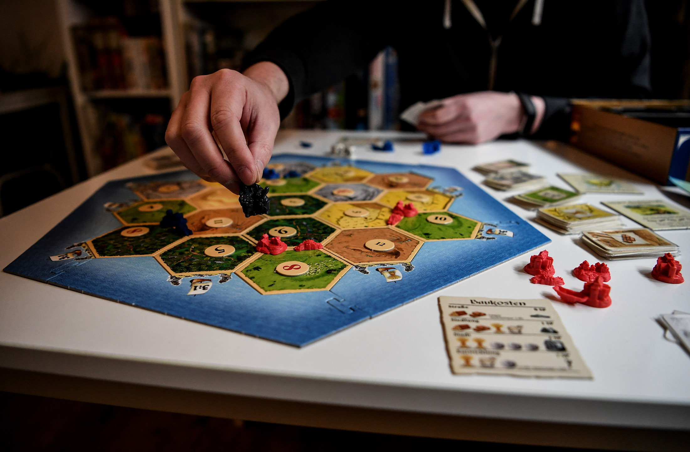 How to play Catan: rules, setup, and strategies explained