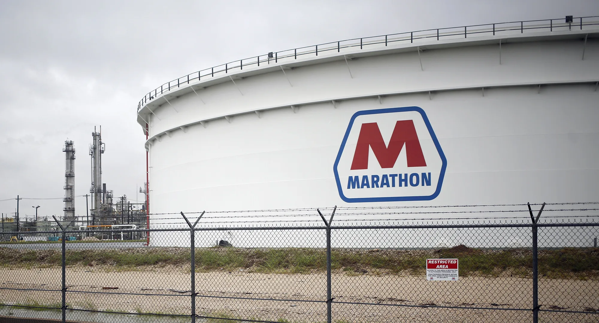 Marathon Petroleum Corp. oil storage tanks&nbsp;in Texas City, Texas.