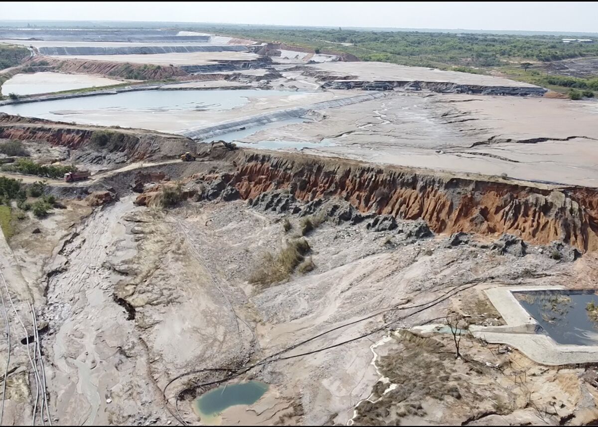Beijing Defends China Firm for Handling of Zambia Mine Disaster