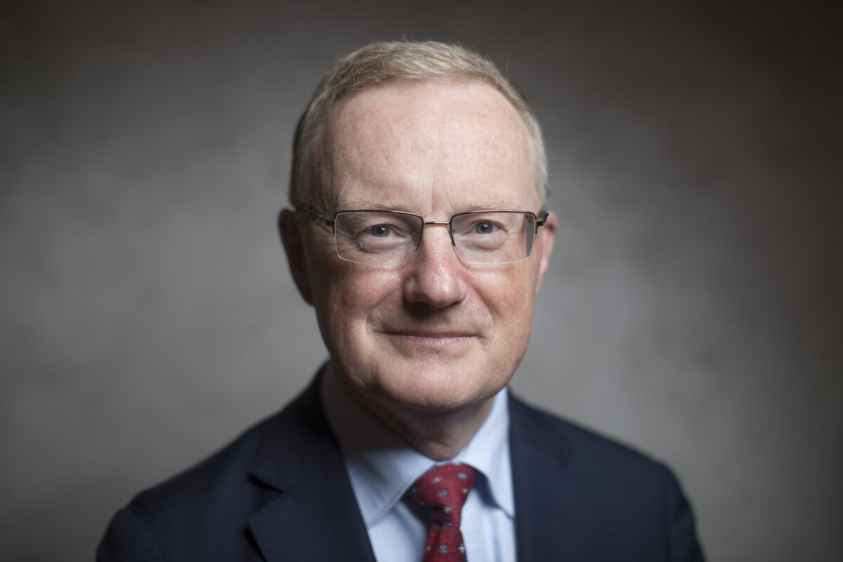 Australia’s Bank Signals Outsized Interest Rate Hikes May Be Coming to