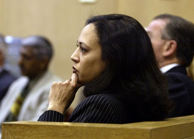 Kamala Harris in court following the murder of police officer Isaac Espinoza in 2004.