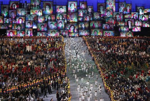 Artists preform during the opening ceremony on Aug. 5.