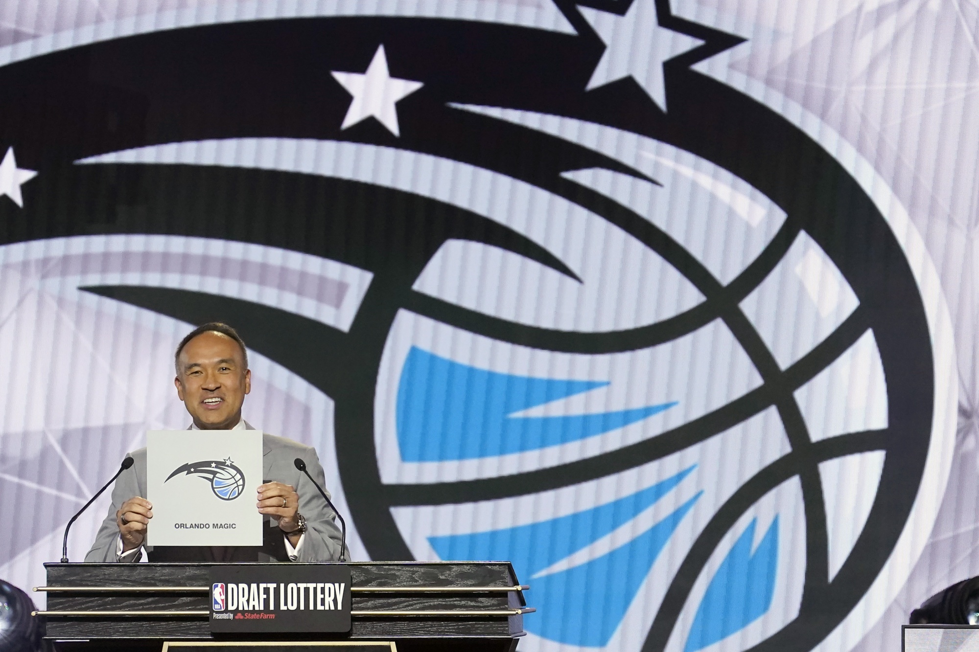 Magic Moment: Orlando Wins Lottery, Lands No. 1 Pick - Bloomberg