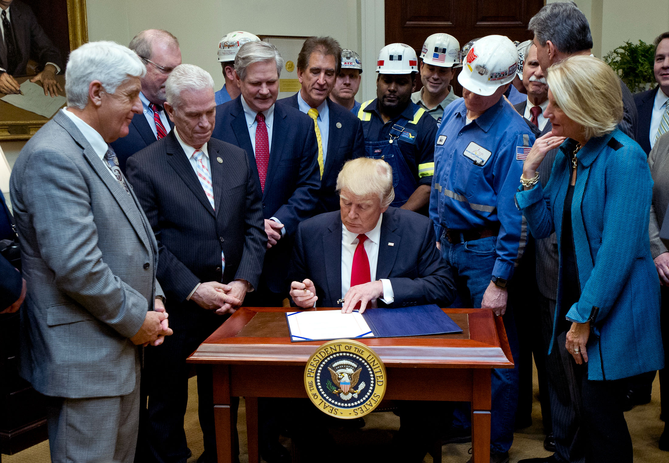 relates to Trump Made a Promise to Save Coal in 2016. He Couldn’t Keep It