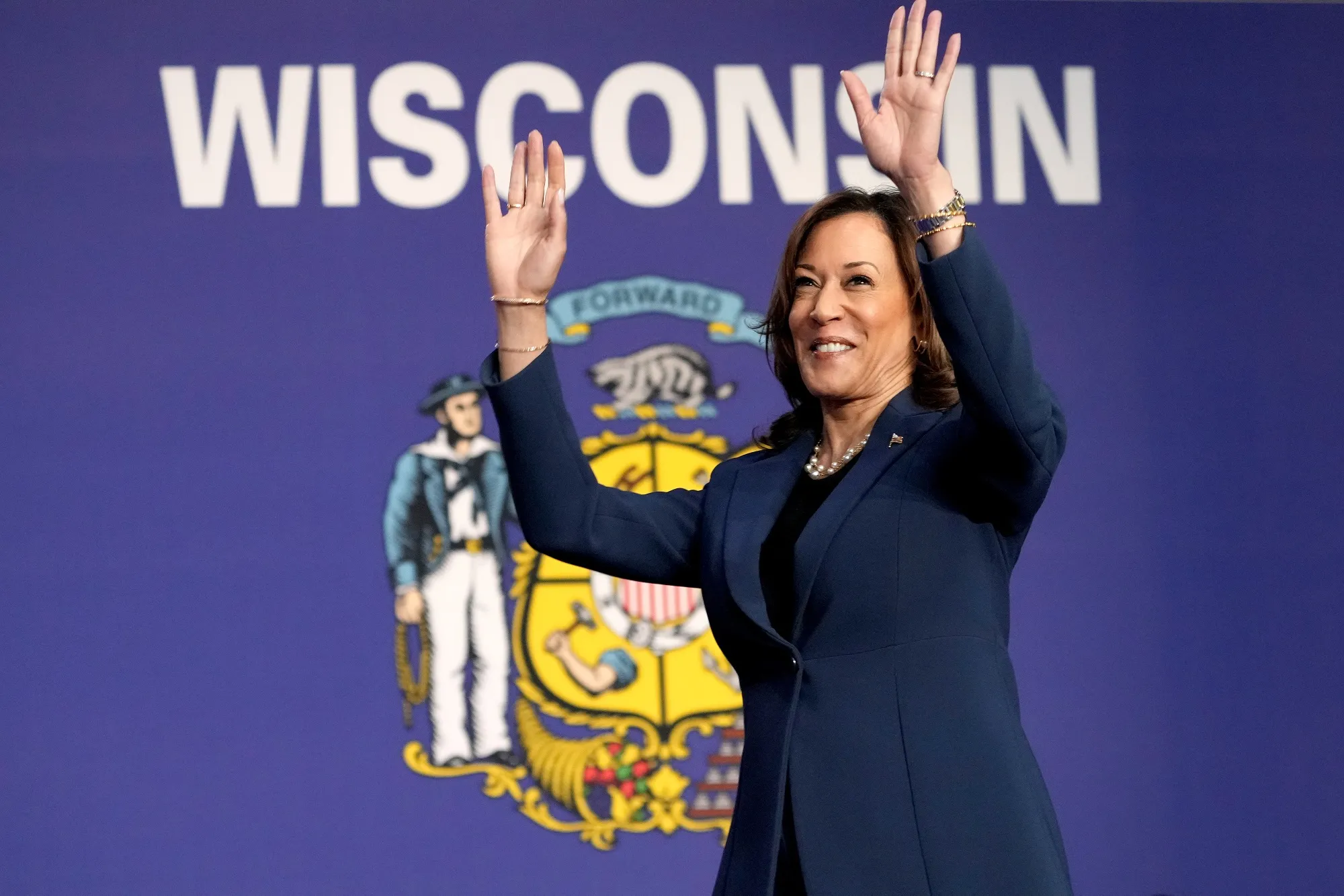 Can Wisconsin Democrats Hold the 'Blue Wall' for Harris? - Bloomberg