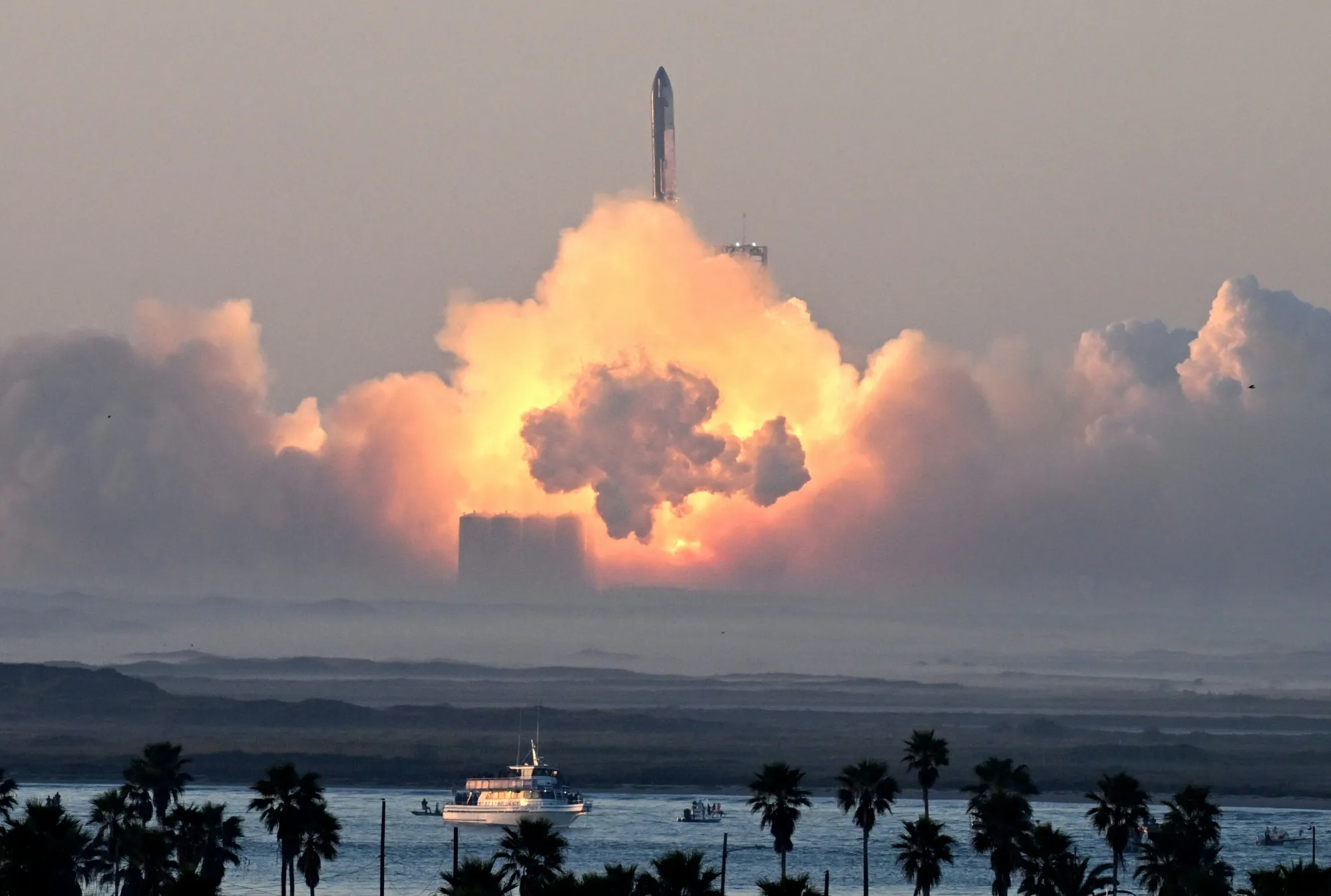 New launch: SpaceX is planning an IPO this year.