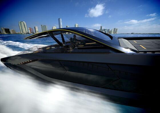 Lamborghini’s New $3.4 Million Yacht Has Splashy Supercar DNA