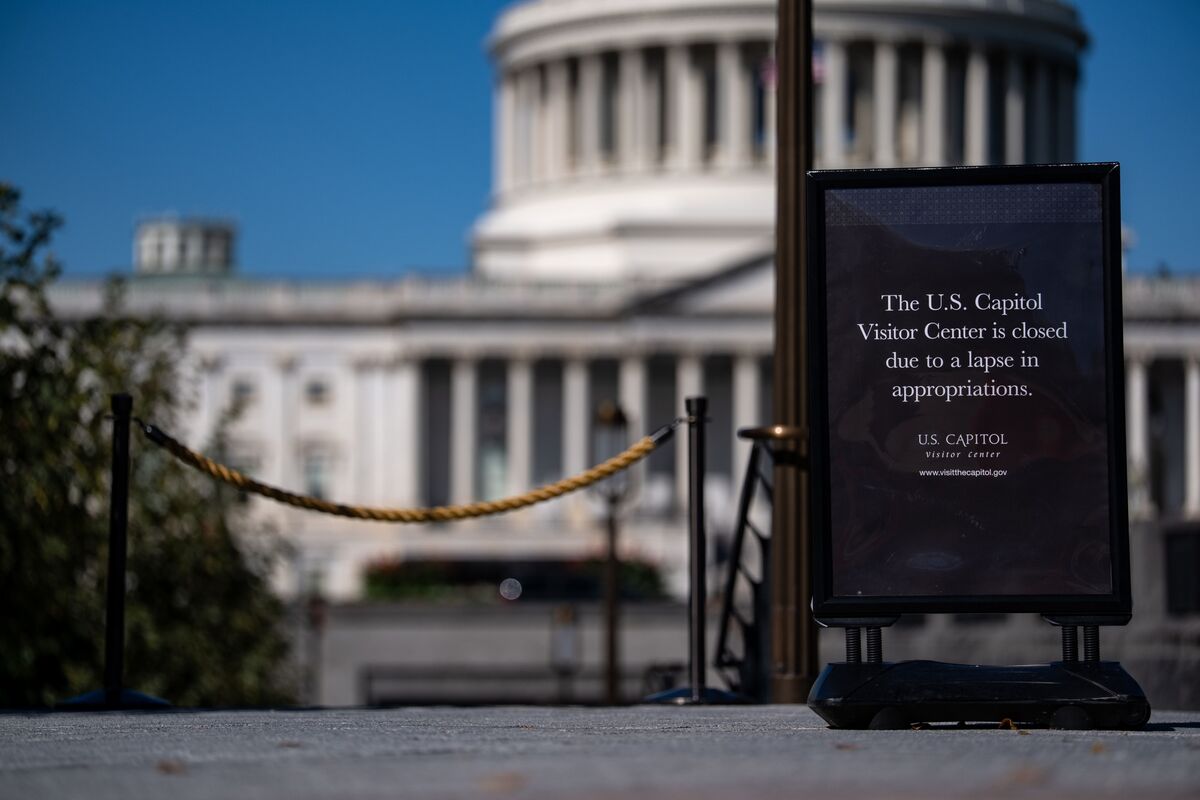 White House Backs Shutdown Deal With Eight Democrats