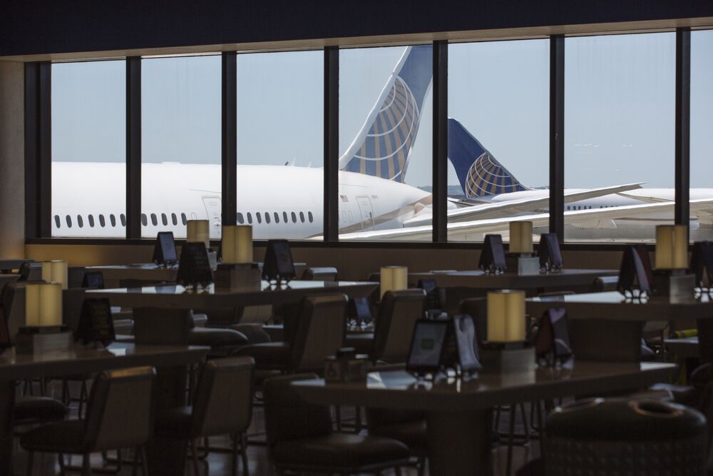 united airlines third bag fee