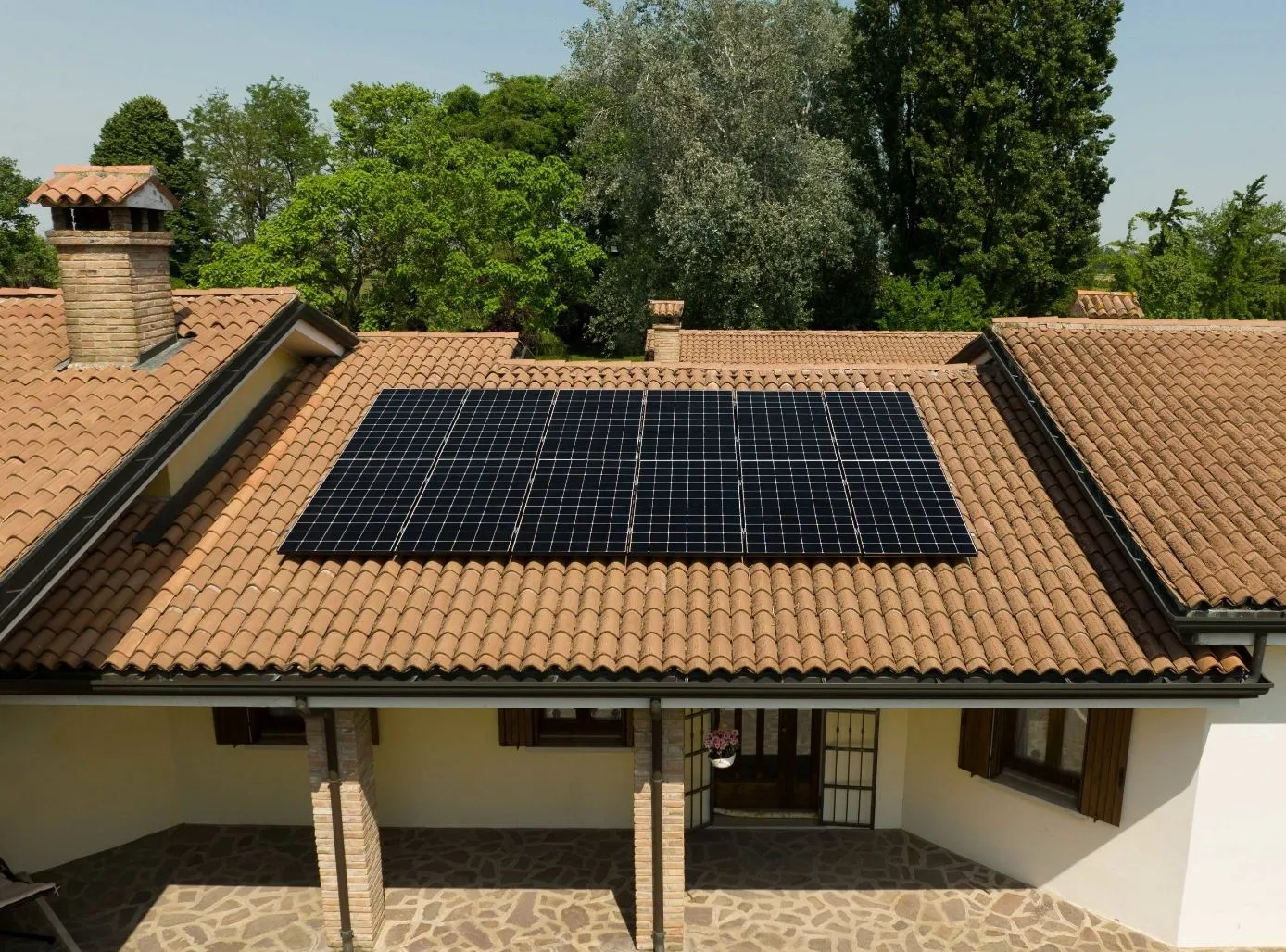 Maxeon 6 solar panels.