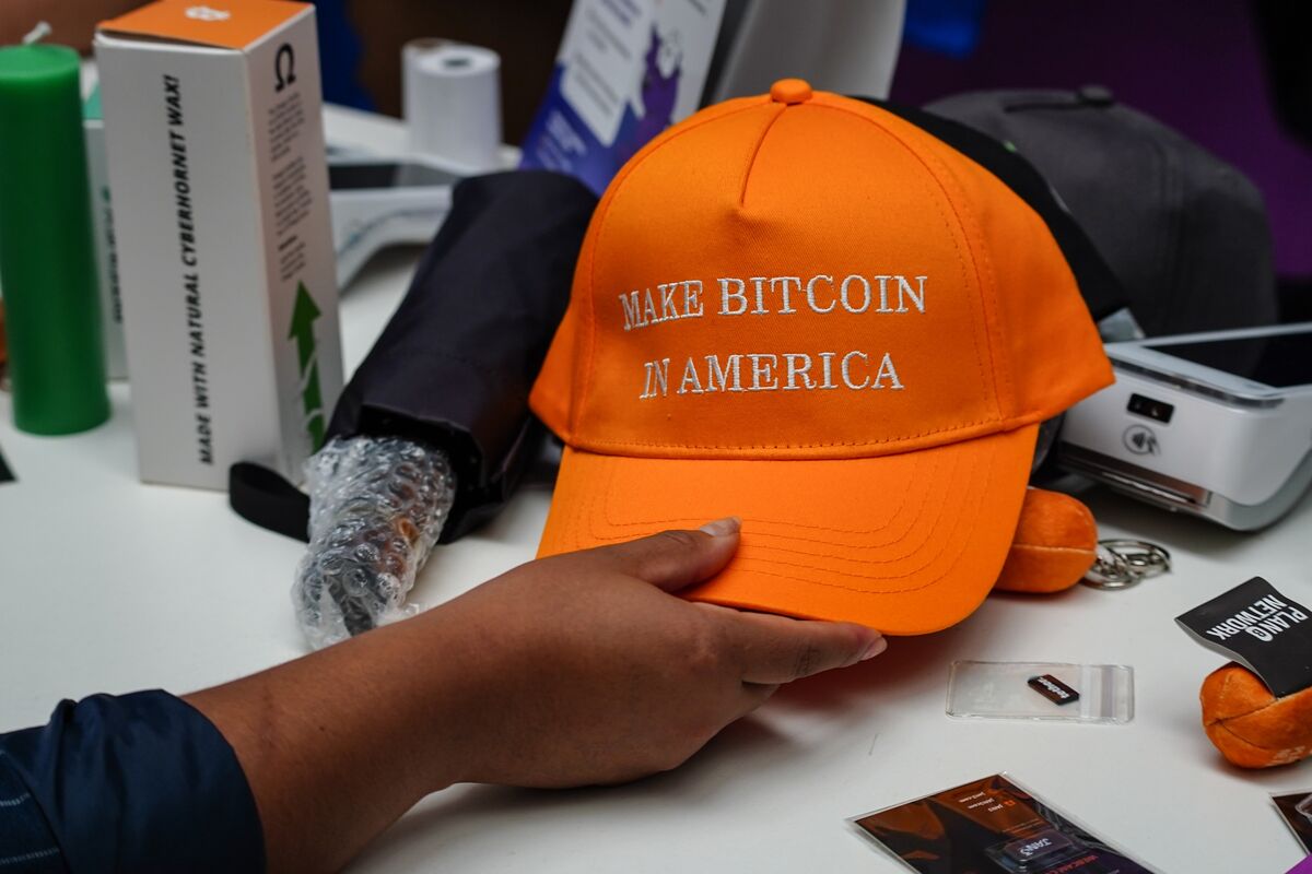 Crypto Execs Head to White House Amid US Bitcoin Reserve Questions -  Bloomberg