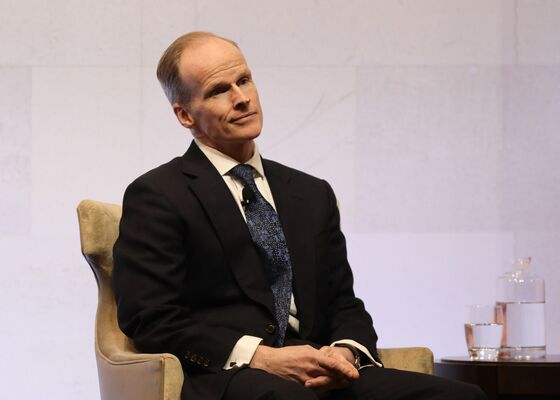 Tesco U.K. CEO Wilson to Step Down Due to Throat Cancer