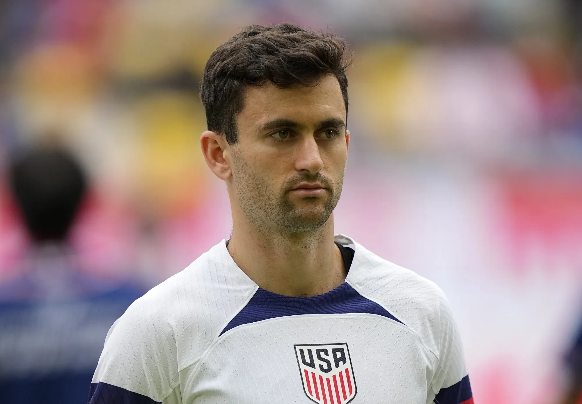 United States Luca de la Torre is pictured prior the international friendly soccer match between USA and Japan in Duesseldorf, Germany, on Sept. 23, 2022. American midfielder Luca de la Torre has sustained a leg injury that will sideline him for three weeks, his Spanish club Celta Vigo said Friday, Oct. 28, 2022, with the World Cup less than a month away. Celta said De la Torre has a muscle tear in his left leg. However, Celta coach Eduardo Coudet said he was confident that his player would be fit in time for the World Cup.(AP Photo/Martin Meissner)