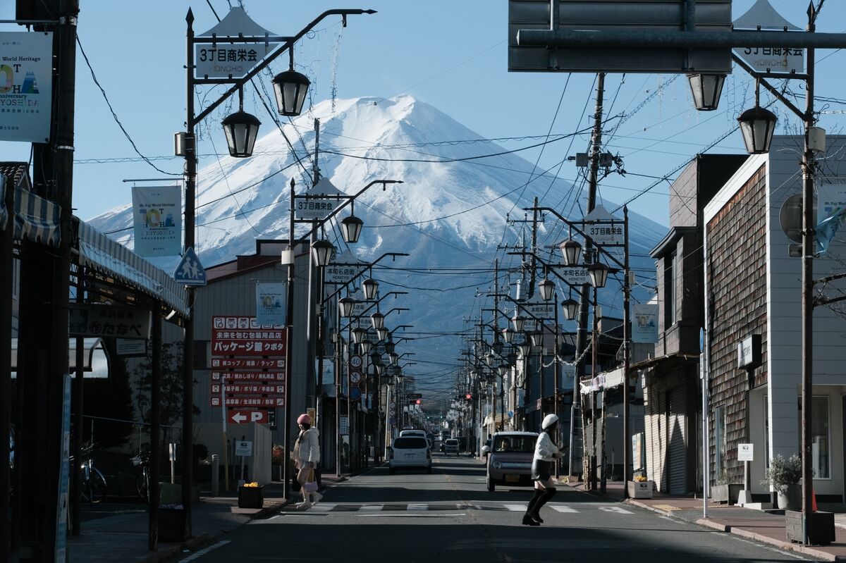 Japan 10-Year Bond Sale Sees Firmer Demand Than 12-Month Average