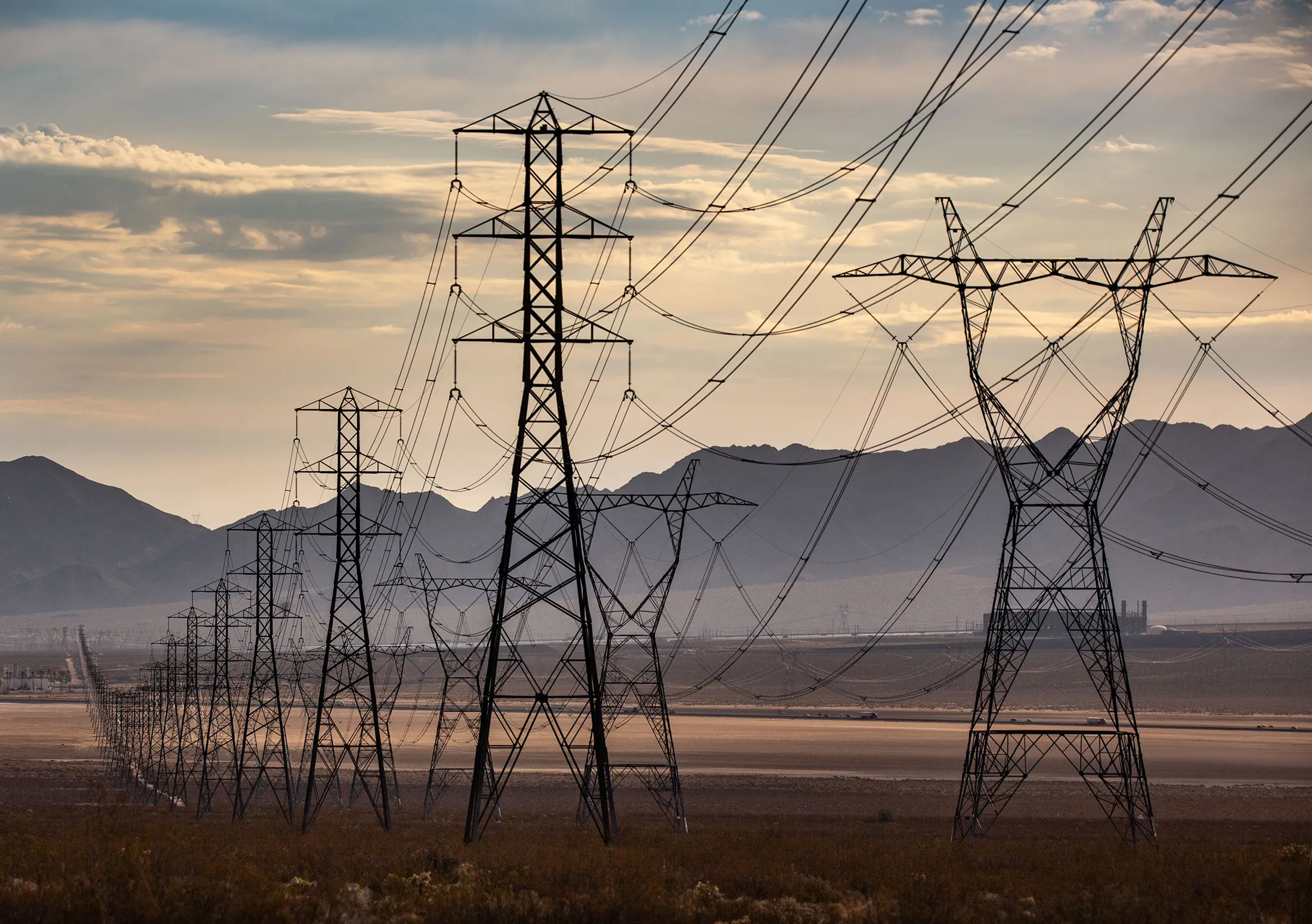 High-voltage transmission lines at the Ivanpah Solar Electric Generating System in the Mojave Desert, in California close to&nbsp;the Nevada border.
