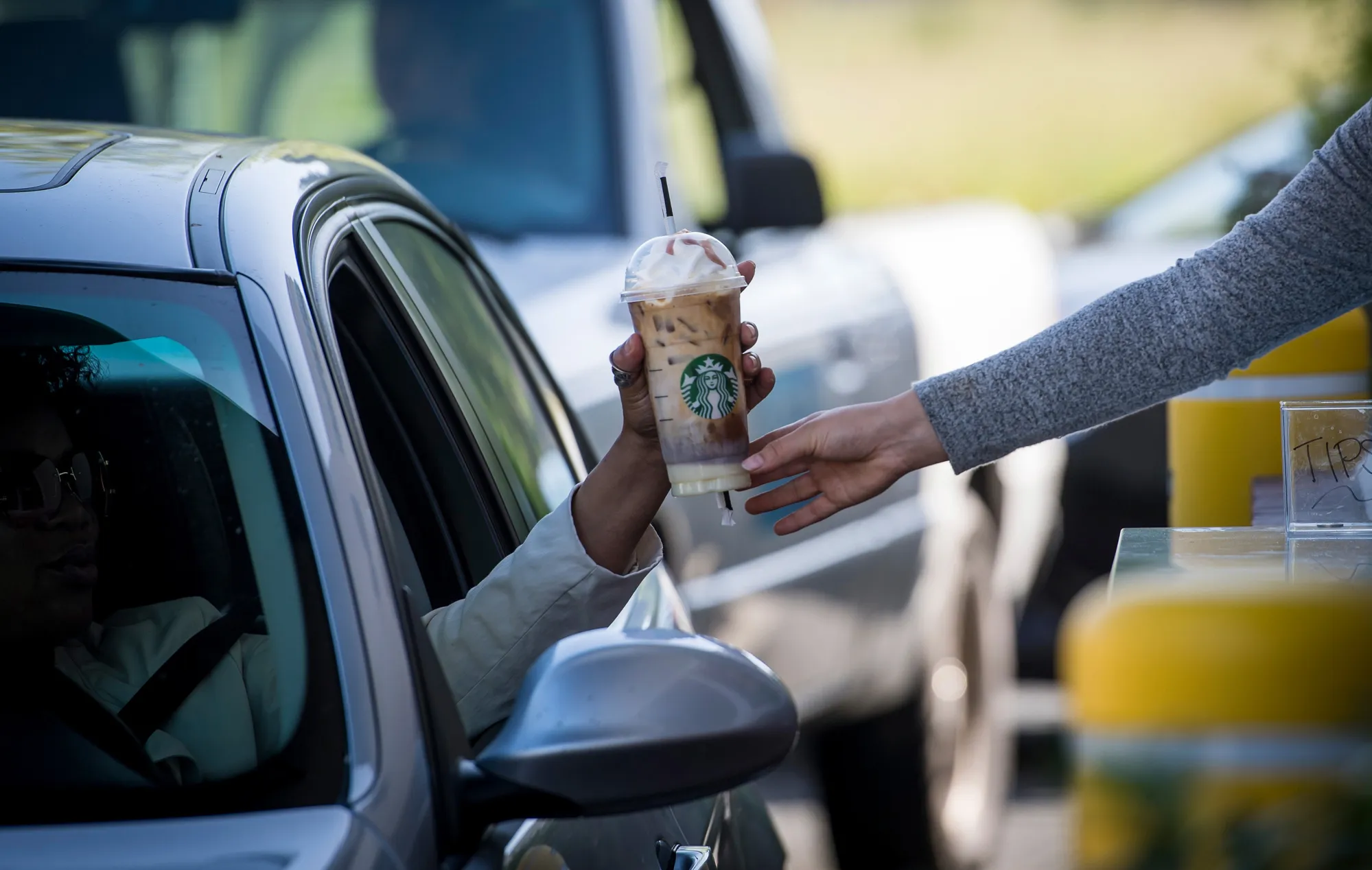 Starbucks Corp. Plans To Boost Sales With Drive-Thrus 