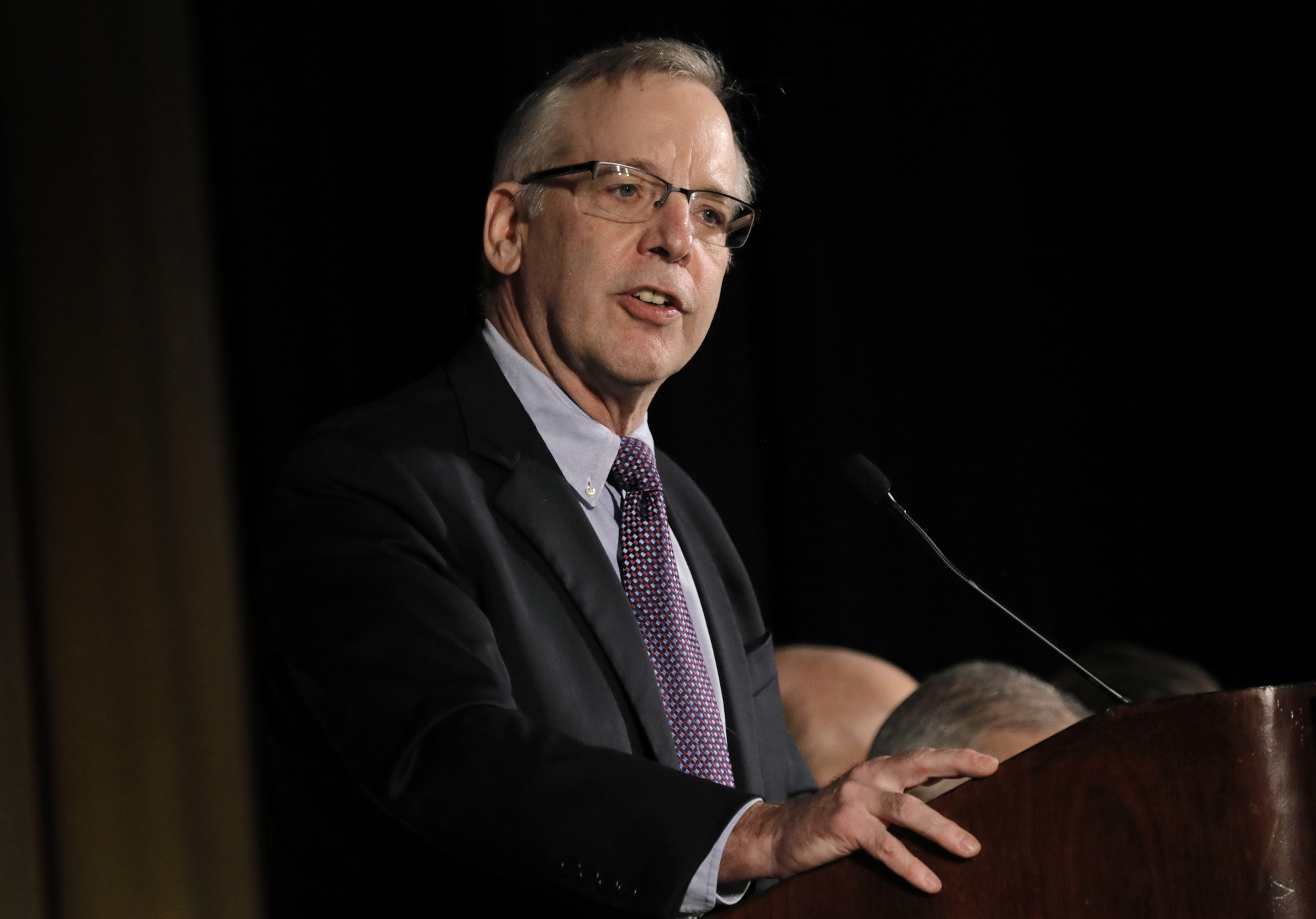 Scandals Have Soured MBAs on Working at Banks, Fed's Dudley Says ...