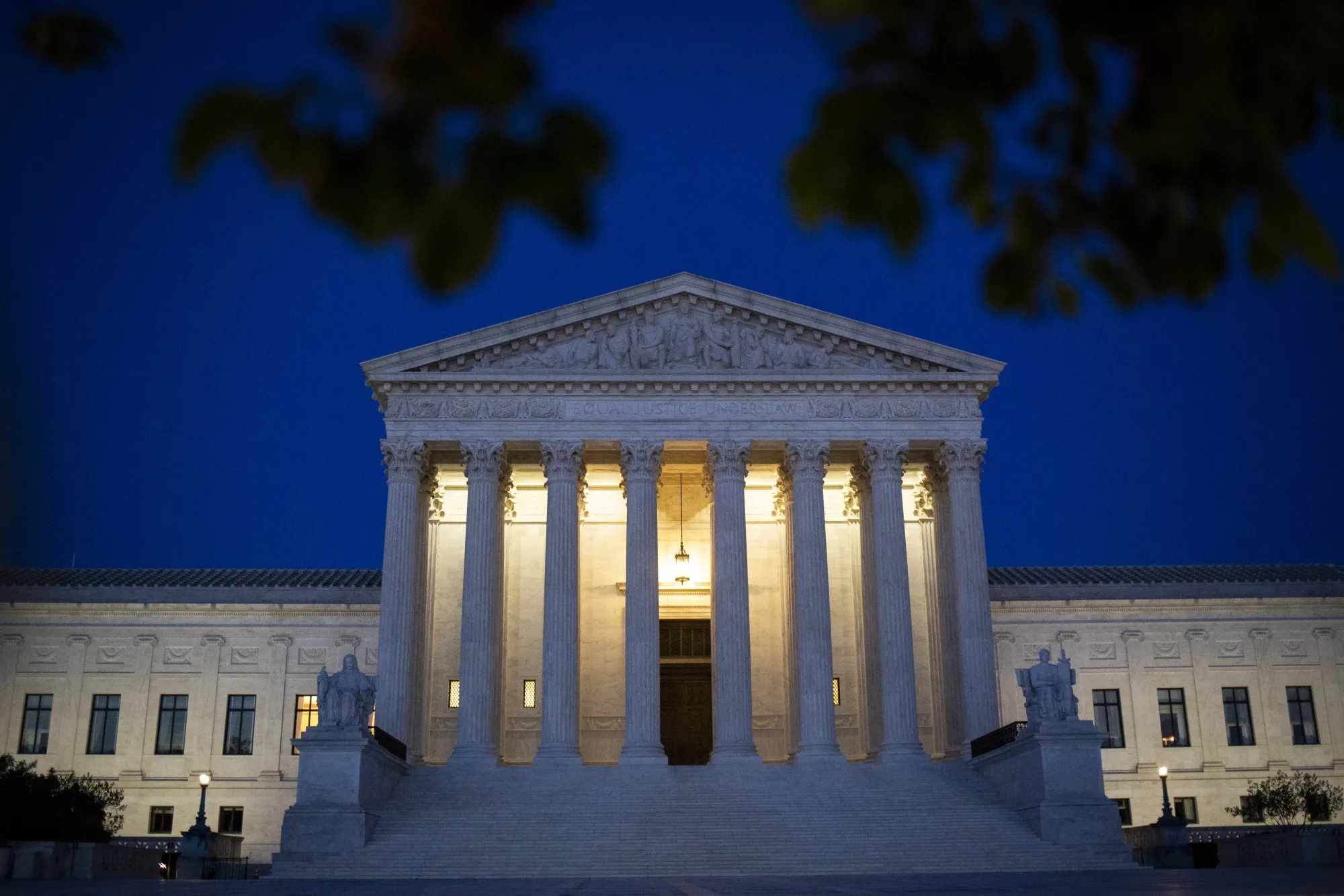 Supreme Court Won&rsquo;t Halt Trump Public Charge Rule Amid Outbreak 