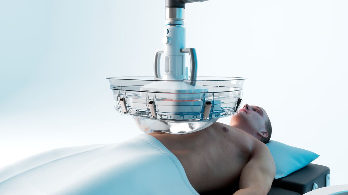 Thiel, Bezos Back Startup Treating Tumors With Sound Waves