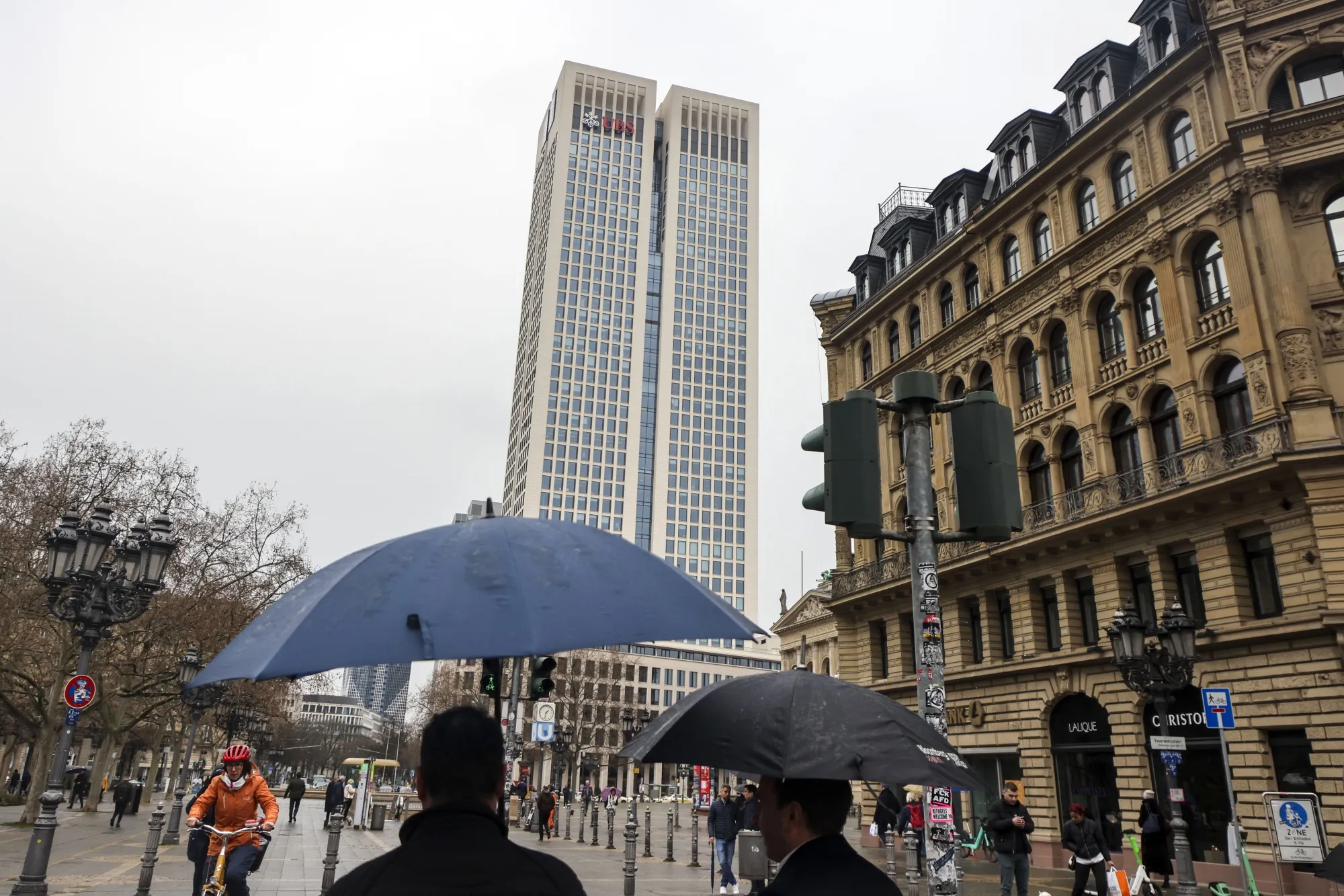 The financial district of Frankfurt. Photographer Alex Kraus/Bloomberg