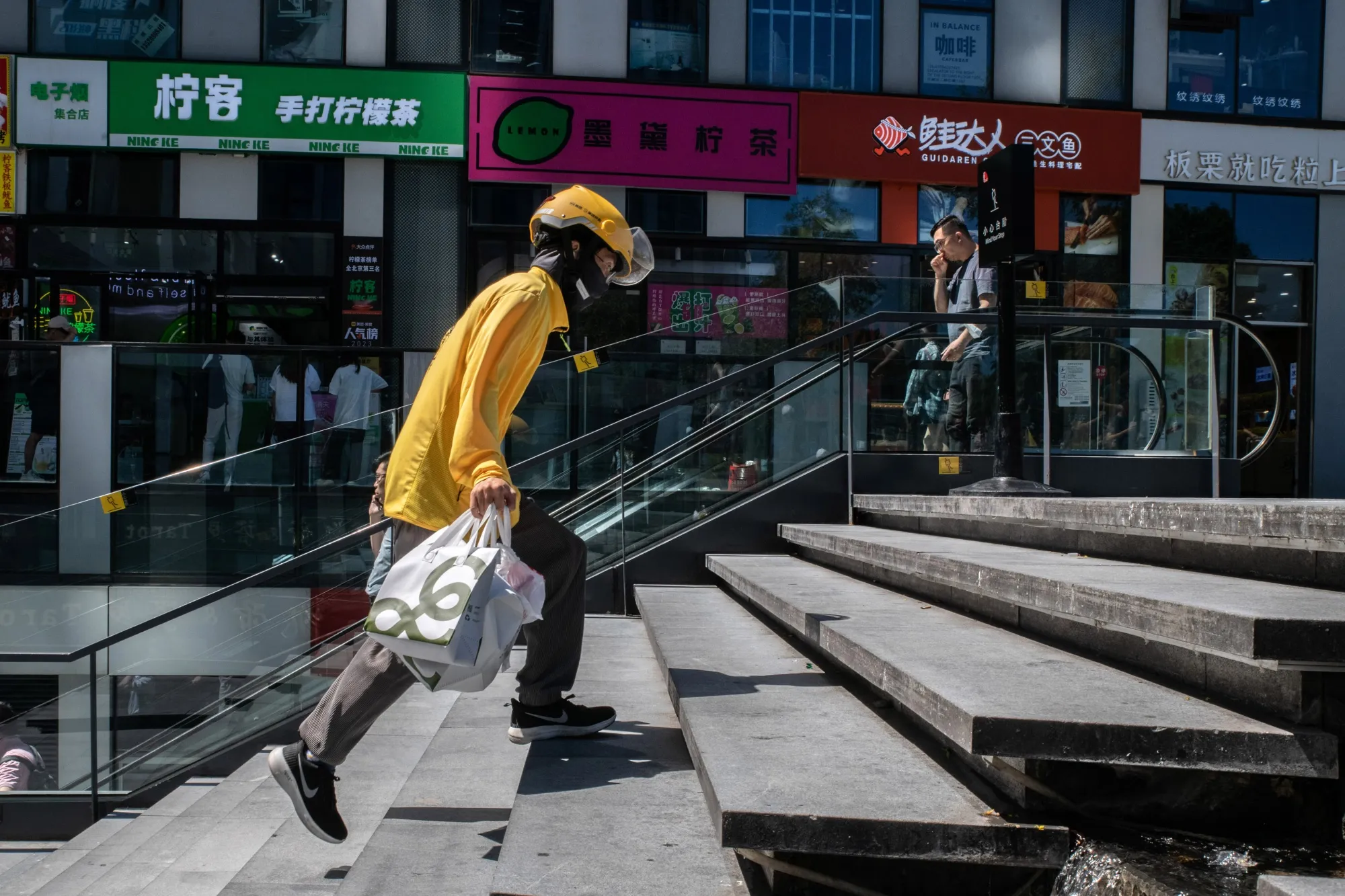 Meituan’s global expansion is emblematic of a push by Chinese companies abroad, seeking growth as local competition intensifies even while consumption wanes.