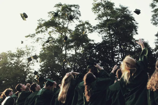 Why Women Earn Less Than Men a Year Out of School