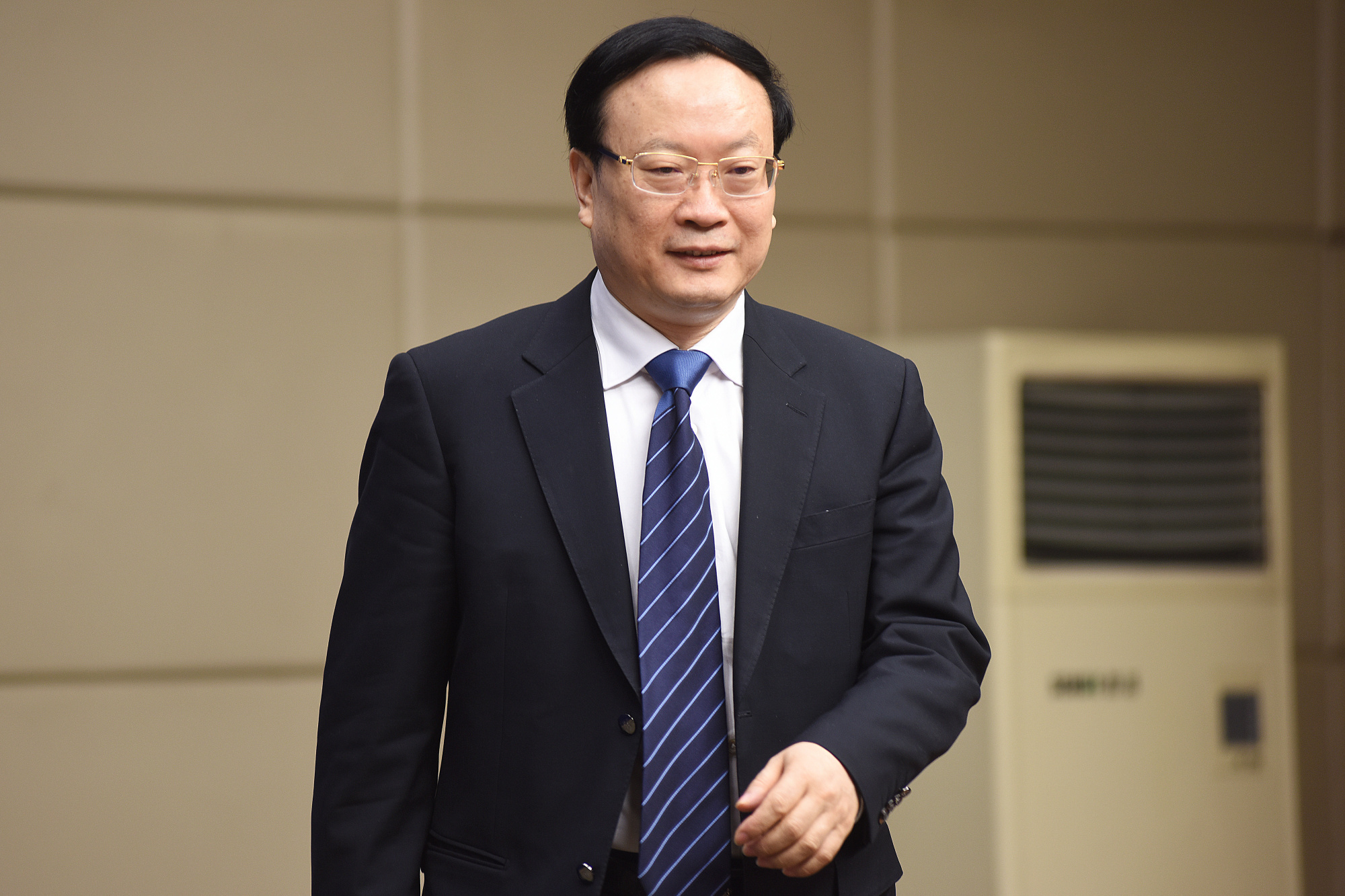 China Indicts Former Statistics Bureau Director Wang for Bribery