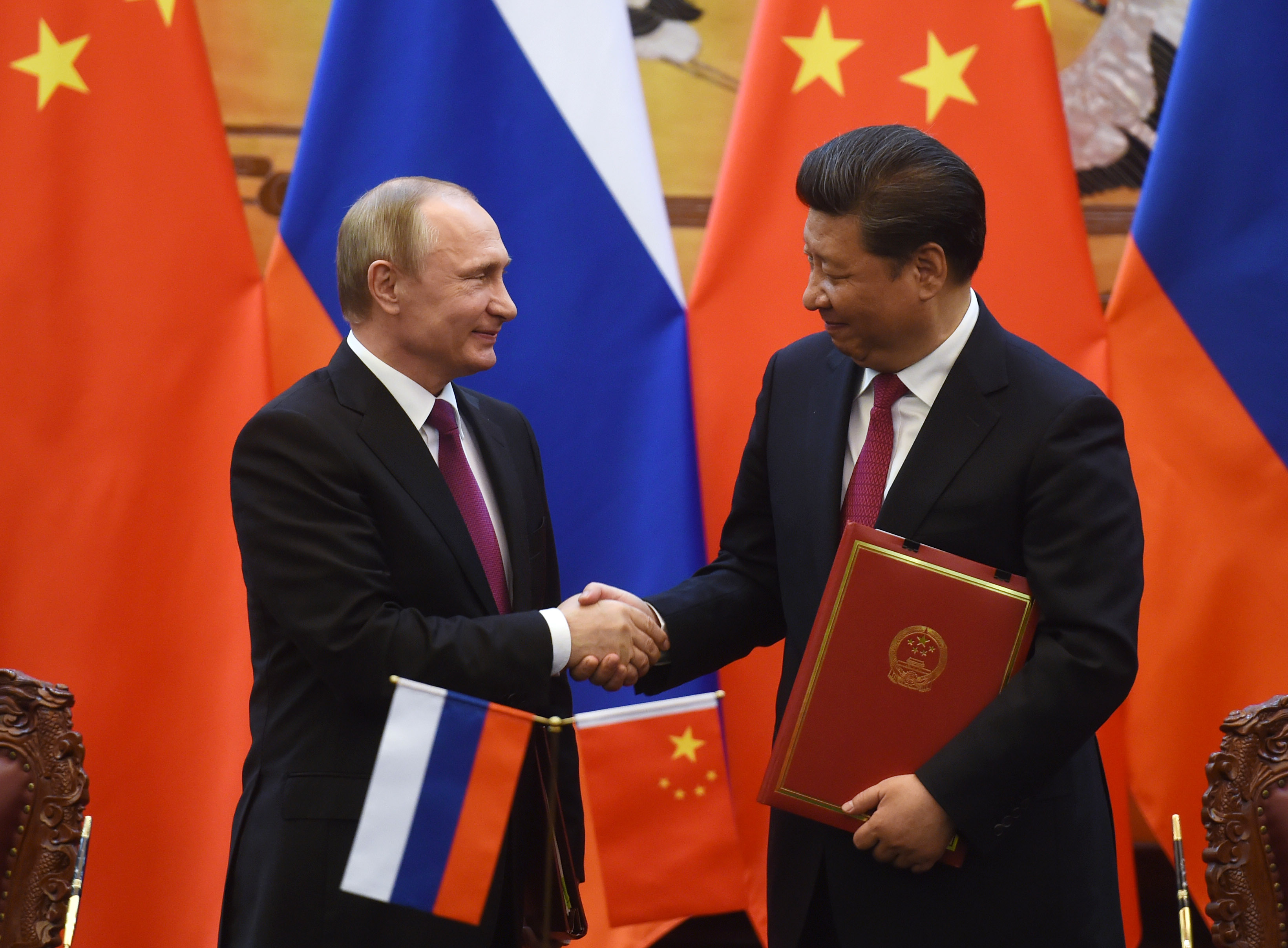 U.S. intelligence agencies say China helping Russia evade sanctions, export  controls - Washington Times