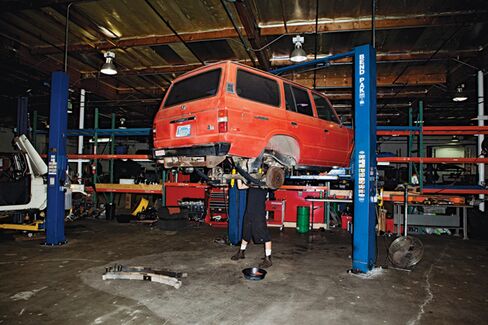 ICON Car Shop Revamps Jalopies From the Inside