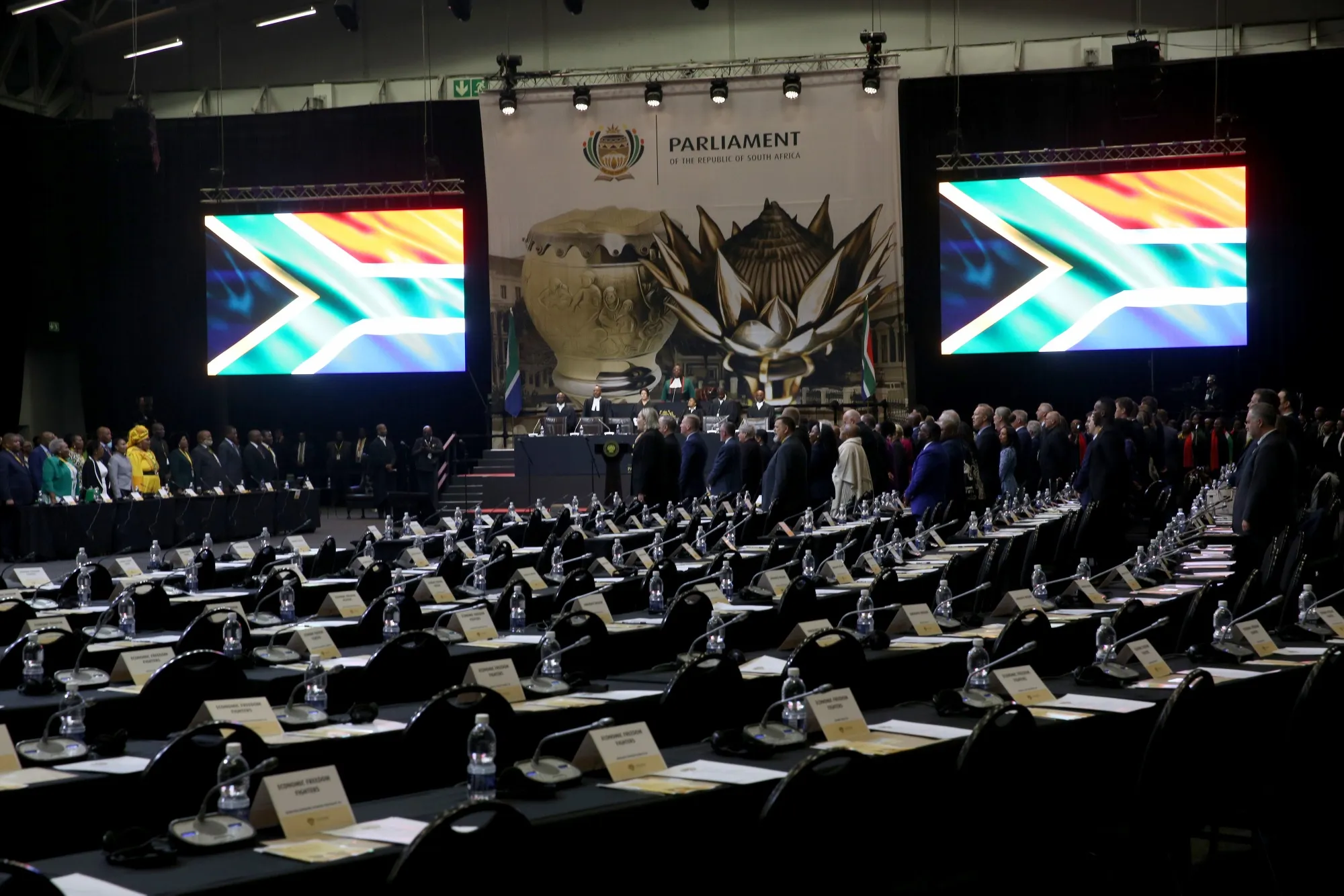 South African Parties Complete Formation of Coalition Government ...