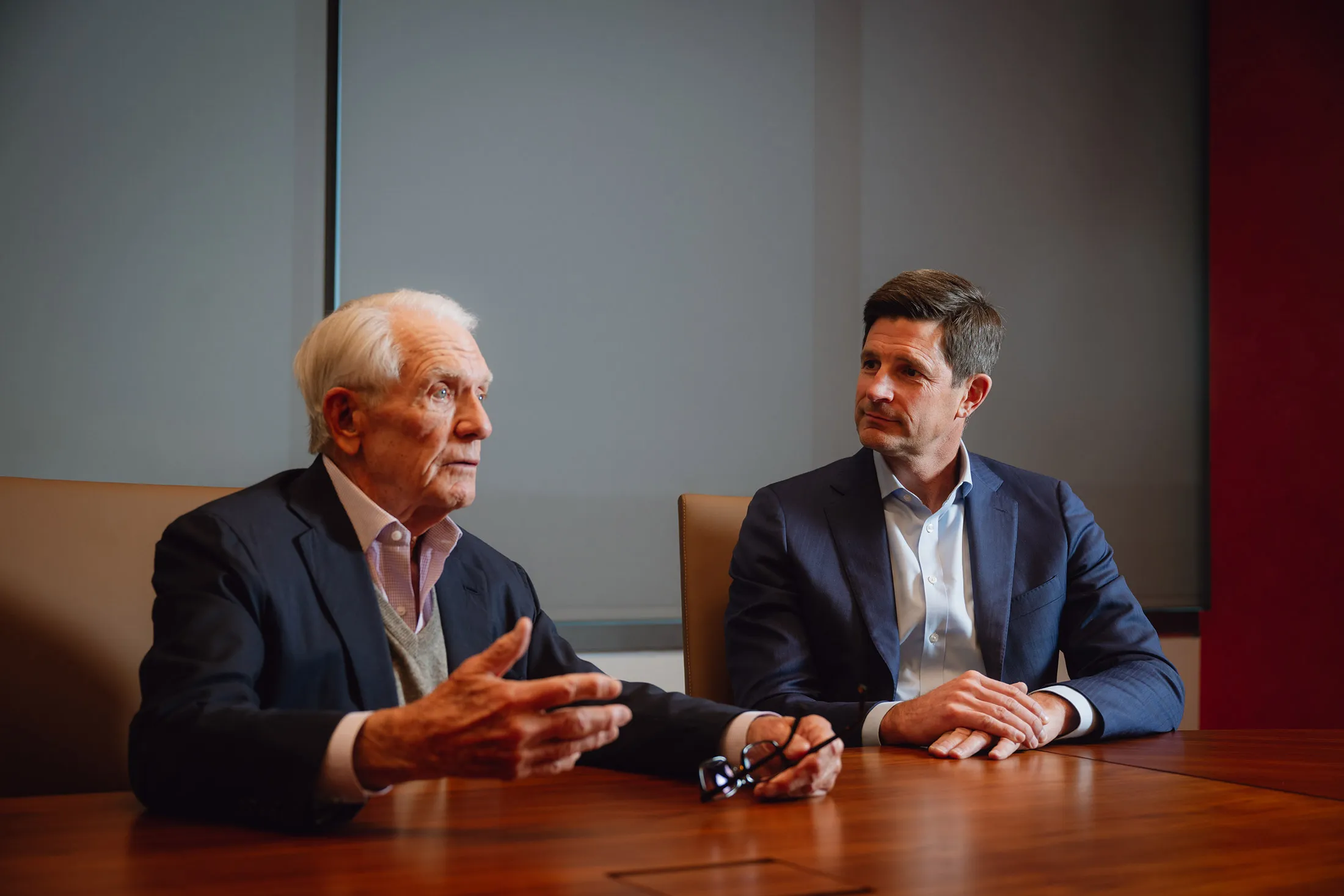 Chuck Schwab,&nbsp;co-chairman and founder of Charles Schwab Corp., and Rick Wurster, the company’s new CEO.