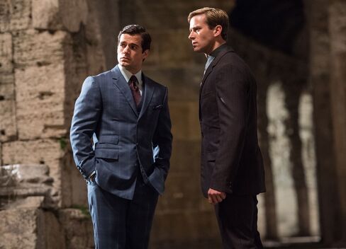 Agents Solo and Kuryakin, suited-up and ready for action.