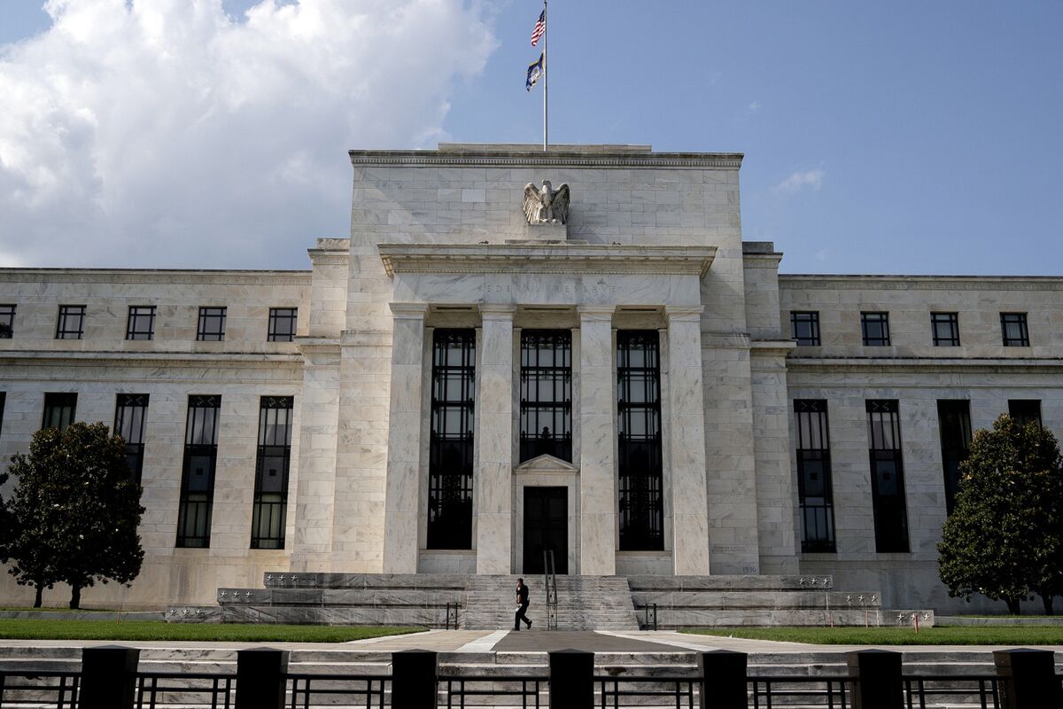 Yardeni Says Fed May Hike If Serious About 2% Inflation Target