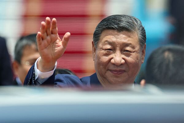 TOPSHOT-VIETNAM-CHINA-DIPLOMACY-POLITICS