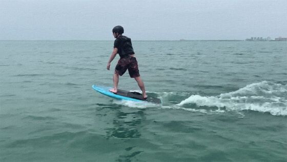 Motorized Surfboards Are Great If You Have More Money Than Time